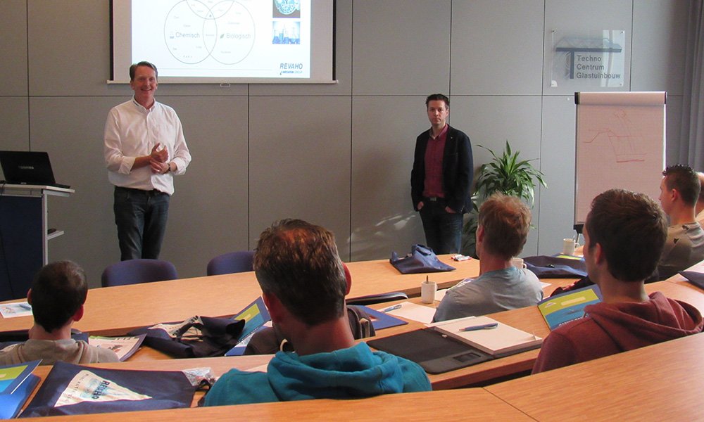 Om bewustwording over kwaliteitsaspecten en kennis over installaties en onderhoud te verbeteren, organiseert Demokwekerij Westland trainingen en workshops